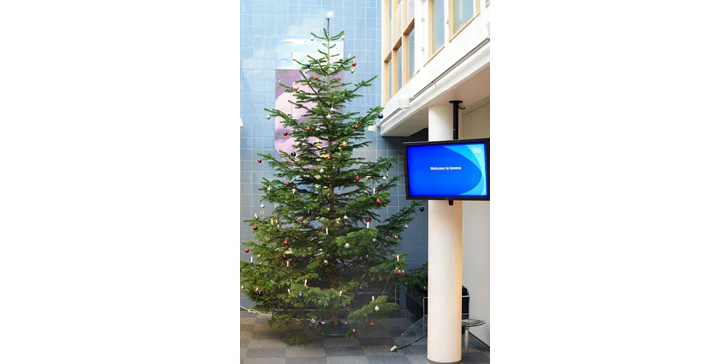 THE CHRISTMAS SPIRIT HAS ARRIVED AT INNOVA pic no 2